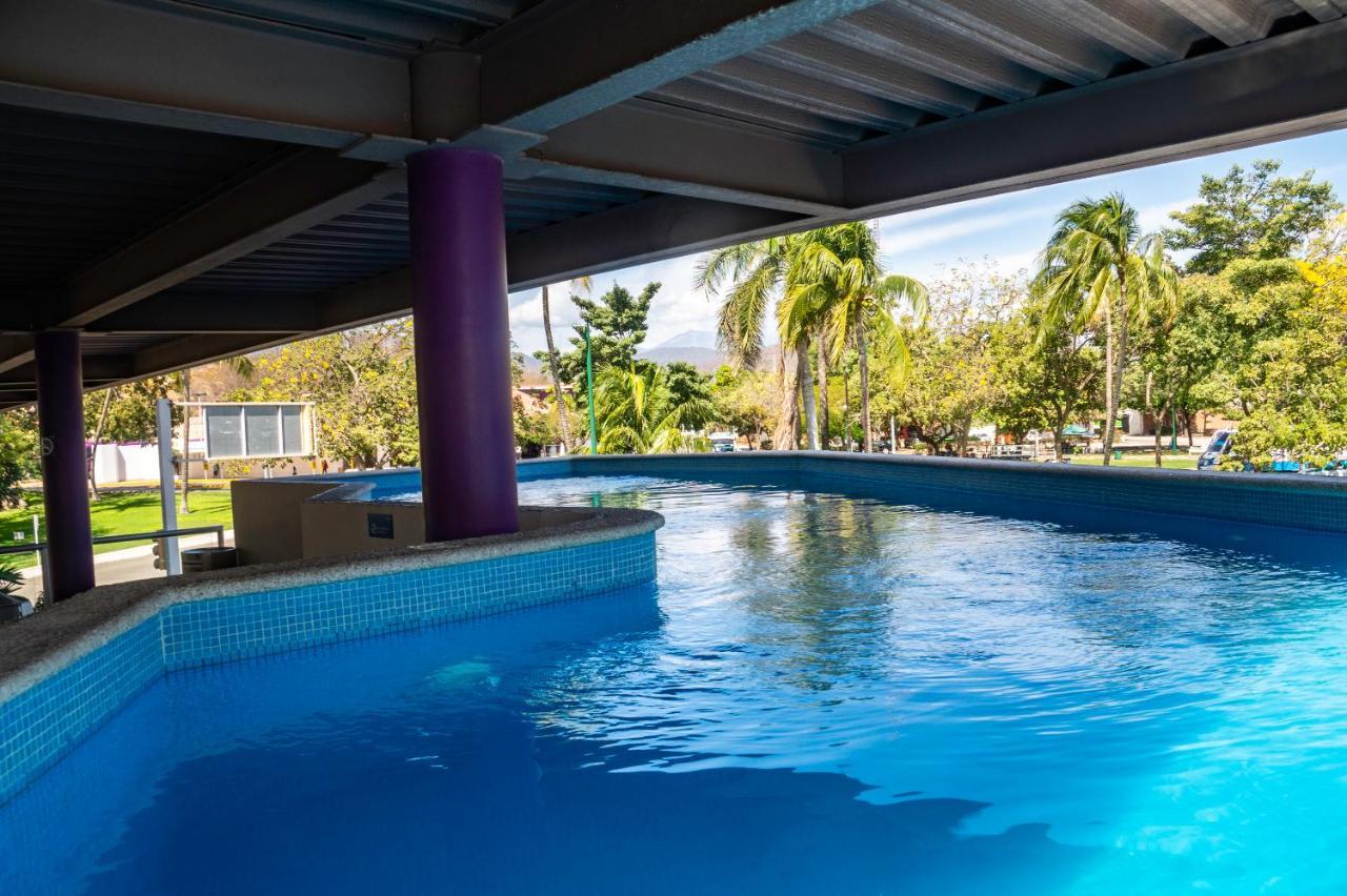 Am Hotel Y Plaza Huatulco Buitenkant foto