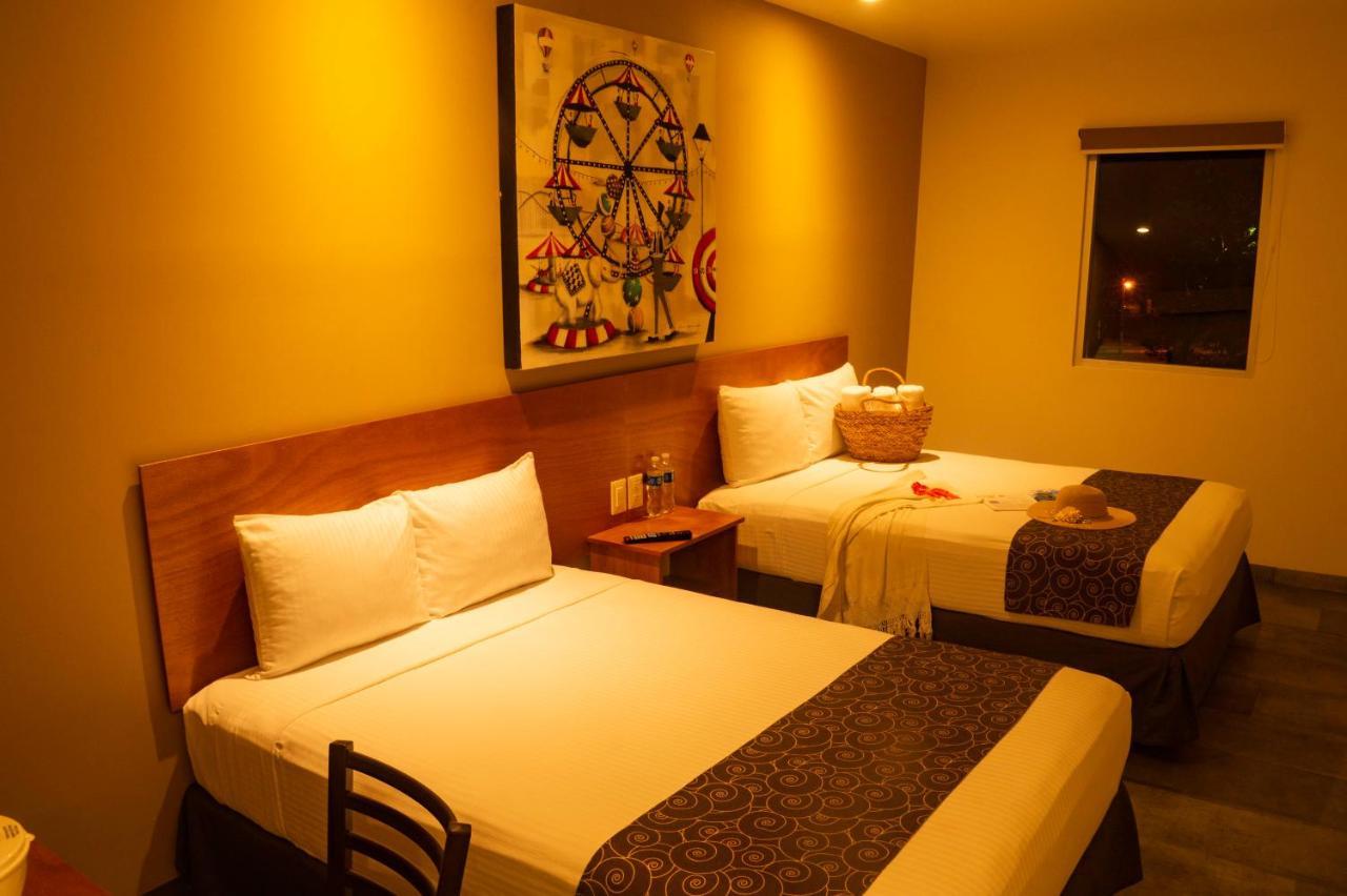 Am Hotel Y Plaza Huatulco Buitenkant foto